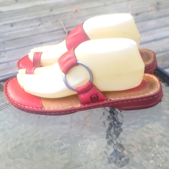 BORN HAND CRAFTED FOOTWEAR SANDALS - Picture 1 of 12